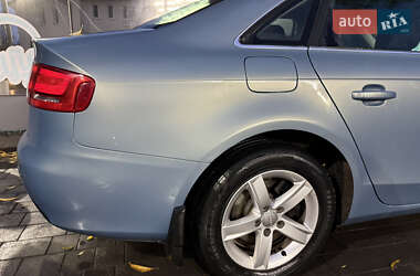 Седан Audi A4 2009 в Ивано-Франковске
