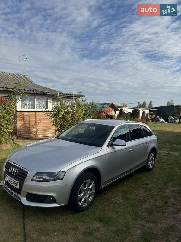 Универсал Audi A4 2010 в Чернигове