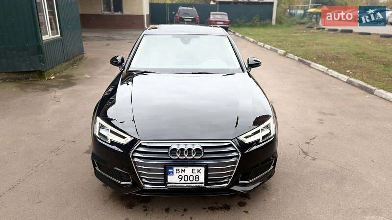 Седан Audi A4 2019 в 