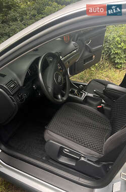 Універсал Audi A4 2002 в  фото 11 Універсал Audi A4 2002 в