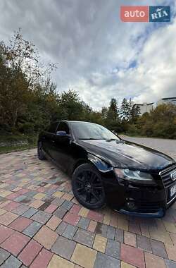 Седан Audi A4 2010 в 