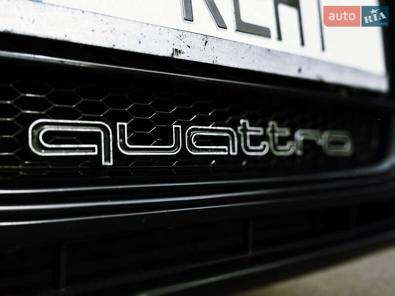 Седан Audi A4 2013 в Киеве