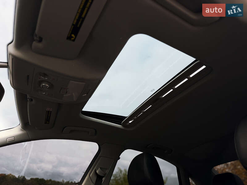 Седан Audi A4 2013 в Киеве