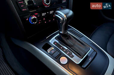 Седан Audi A4 2015 в 