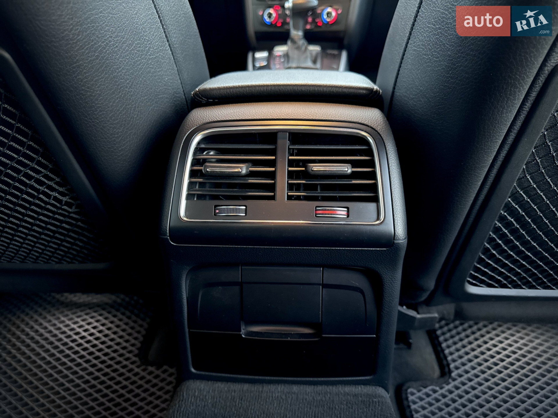 2015 Audi A4 - мініатюра 48