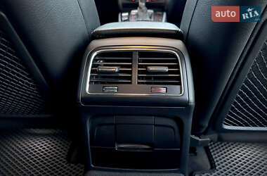 Седан Audi A4 2015 в 