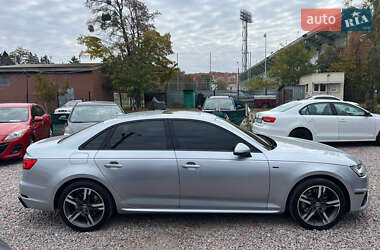 Седан Audi A4 2015 в 