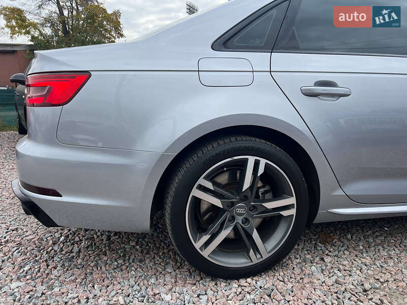 Седан Audi A4 2015 в Полтаві