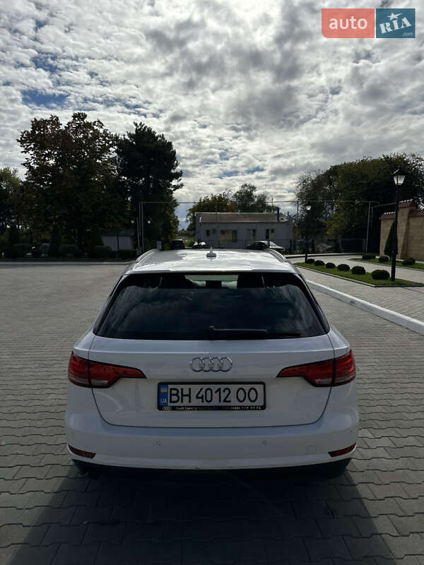 Универсал Audi A4 2017 в Измаиле