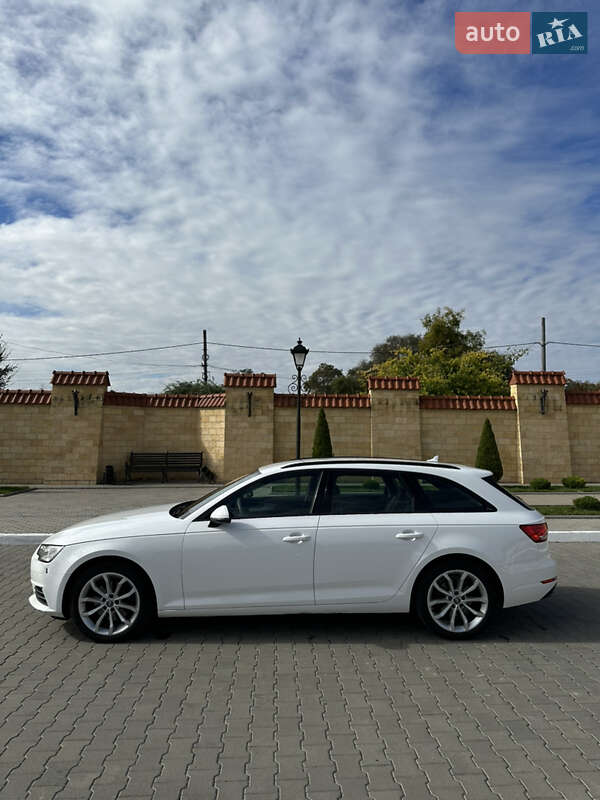 Универсал Audi A4 2017 в Измаиле