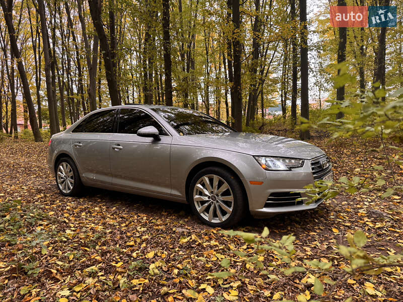 Седан Audi A4 2016 в Вінниці