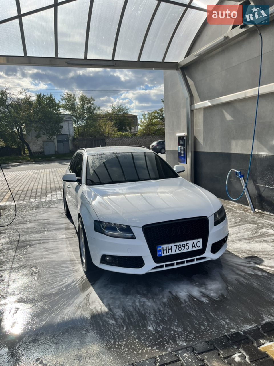 2010 Audi A4 - мініатюра 11