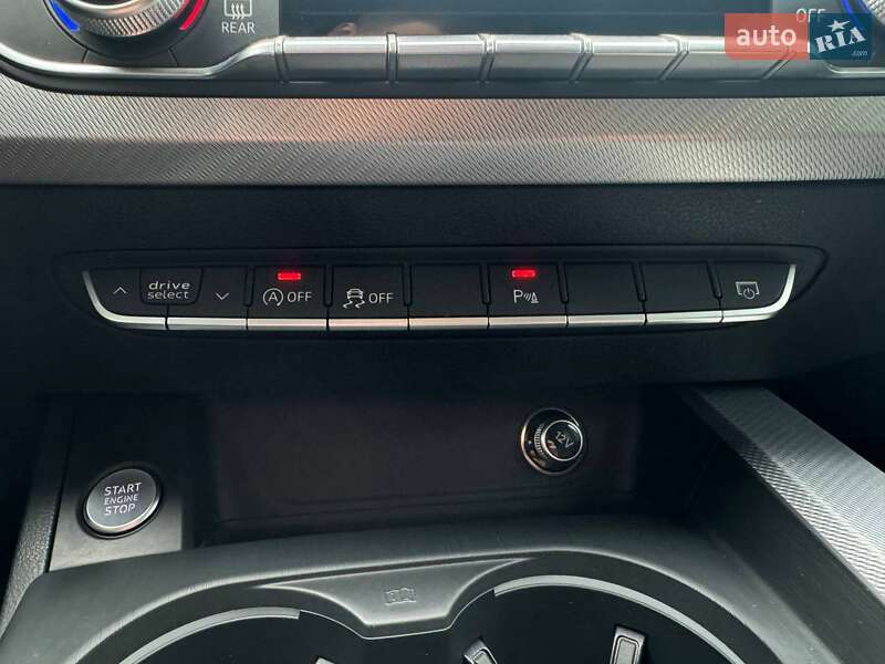 Седан Audi A4 2015 в Києві фото 25 Седан Audi A4 2015 в Києві