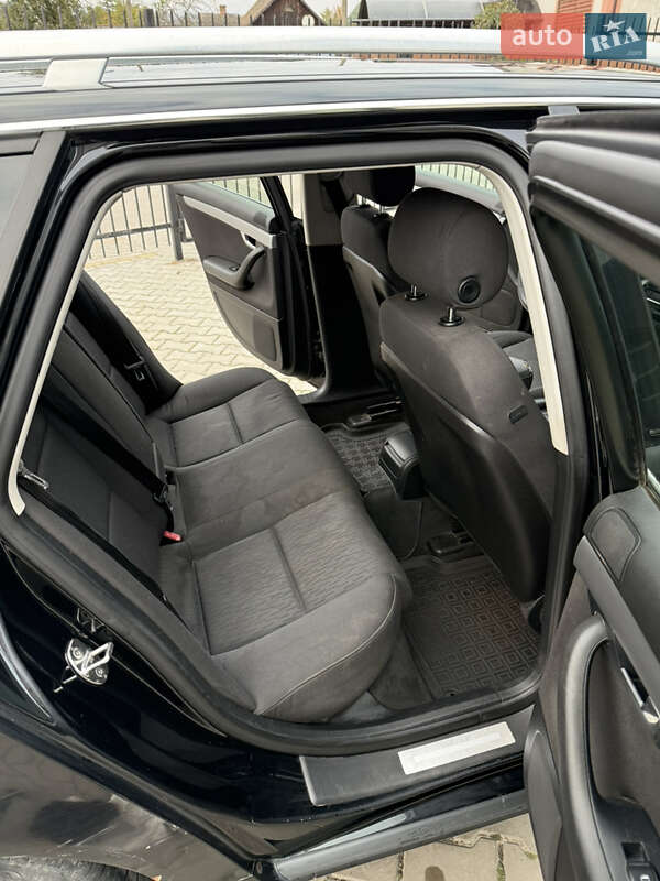 Універсал Audi A4 2006 в Ізяславі