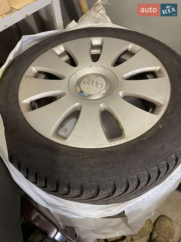 Седан Audi A4 2005 в Киеве