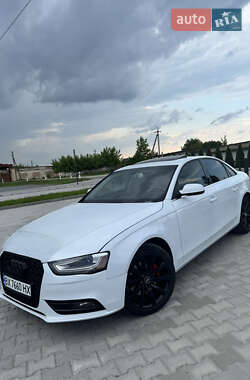 Седан Audi A4 2012 в Ровно