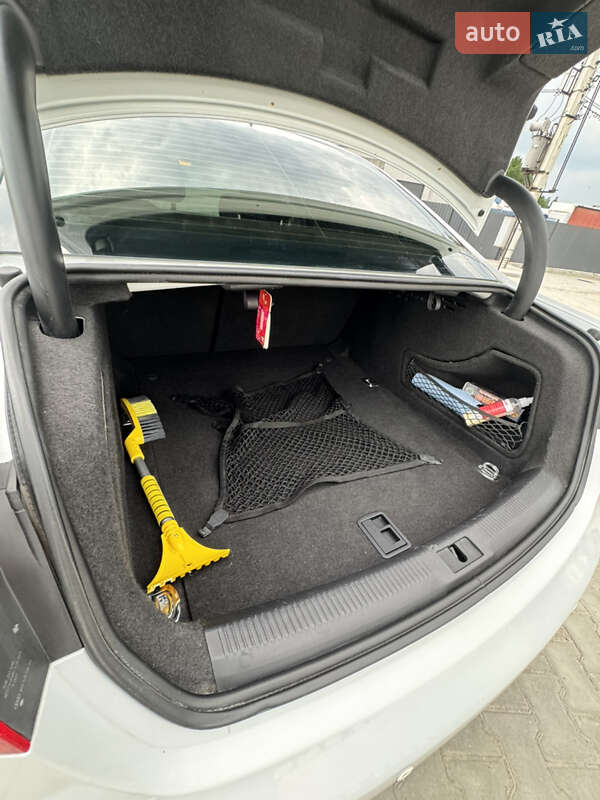 Седан Audi A4 2012 в Ровно фото 6 Седан Audi A4 2012 в Ровно