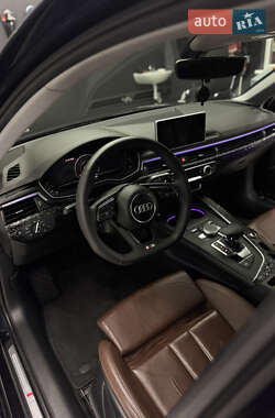 Універсал Audi A4 2017 в 
