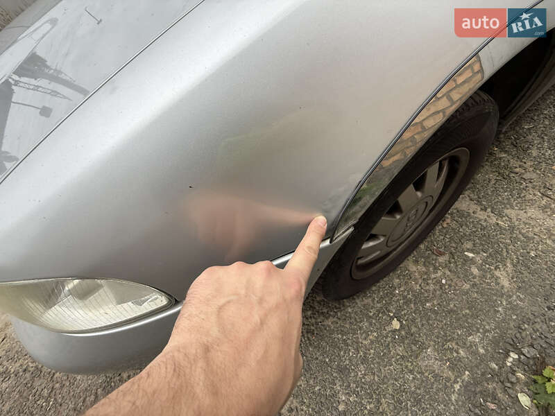 Седан Audi A4 1999 в Києві