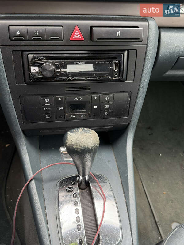 Седан Audi A4 1999 в Києві