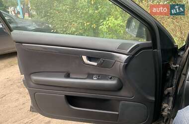 Универсал Audi A4 2001 в  фото 15 Универсал Audi A4 2001 в