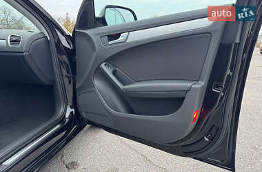 Седан Audi A4 2011 в 