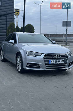 Седан Audi A4 2016 в 