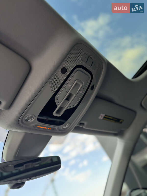 Седан Audi A4 2016 в Киеве