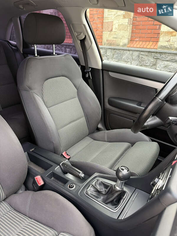 Седан Audi A4 2008 в Красилове фото 30 Седан Audi A4 2008 в Красилове