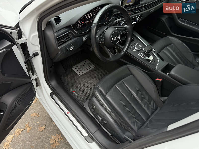 Седан Audi A4 2017 в Києві