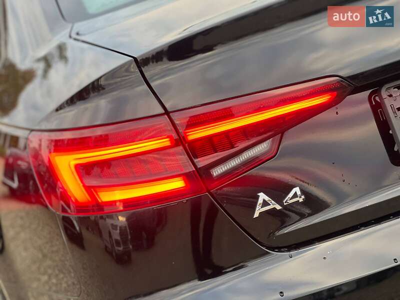 Седан Audi A4 2018 в Стрию