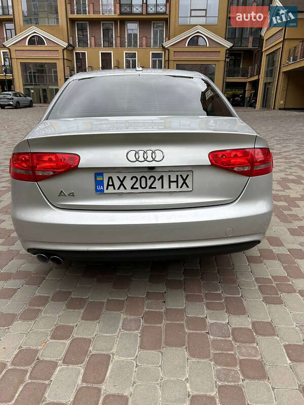 Седан Audi A4 2013 в Харькове