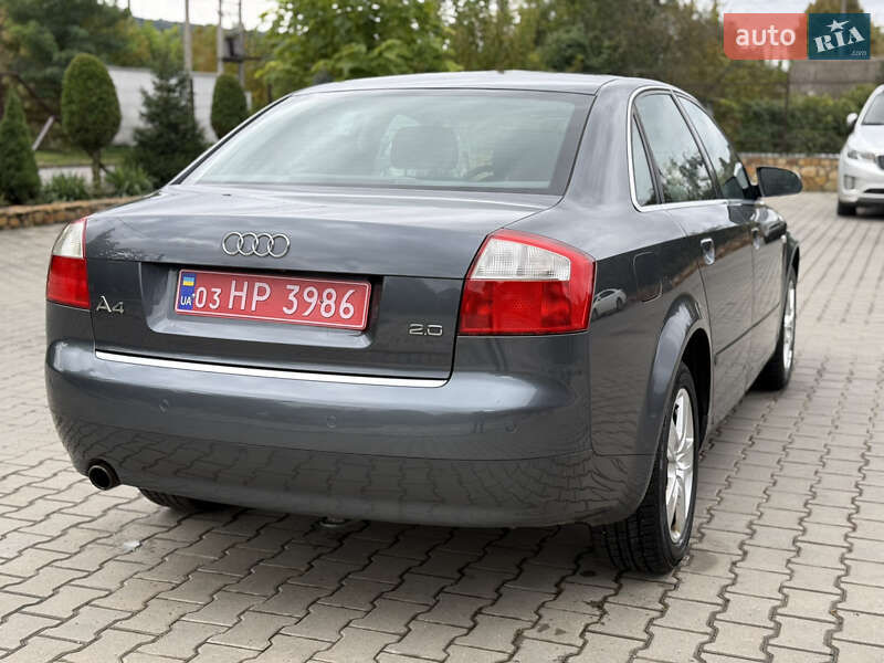 Седан Audi A4 2004 в Могилев-Подольске