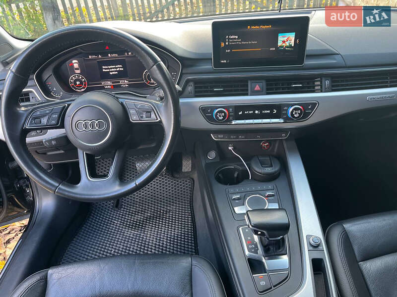 Седан Audi A4 2017 в Киеве