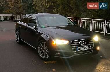 Седан Audi A4 2014 в Києві