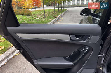 Седан Audi A4 2008 в  фото 36 Седан Audi A4 2008 в