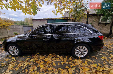 Универсал Audi A4 2017 в Кременчуге