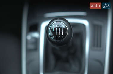 Седан Audi A4 2010 в 