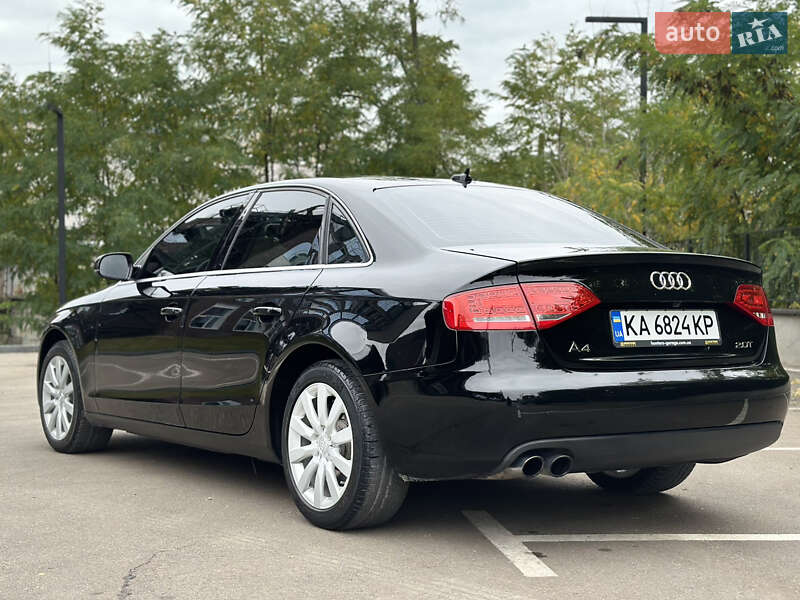 Седан Audi A4 2011 в Киеве