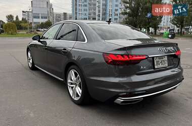Седан Audi A4 2020 в 