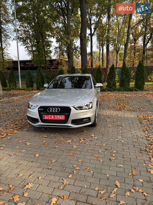 Седан Audi A4 2014 в Харкові