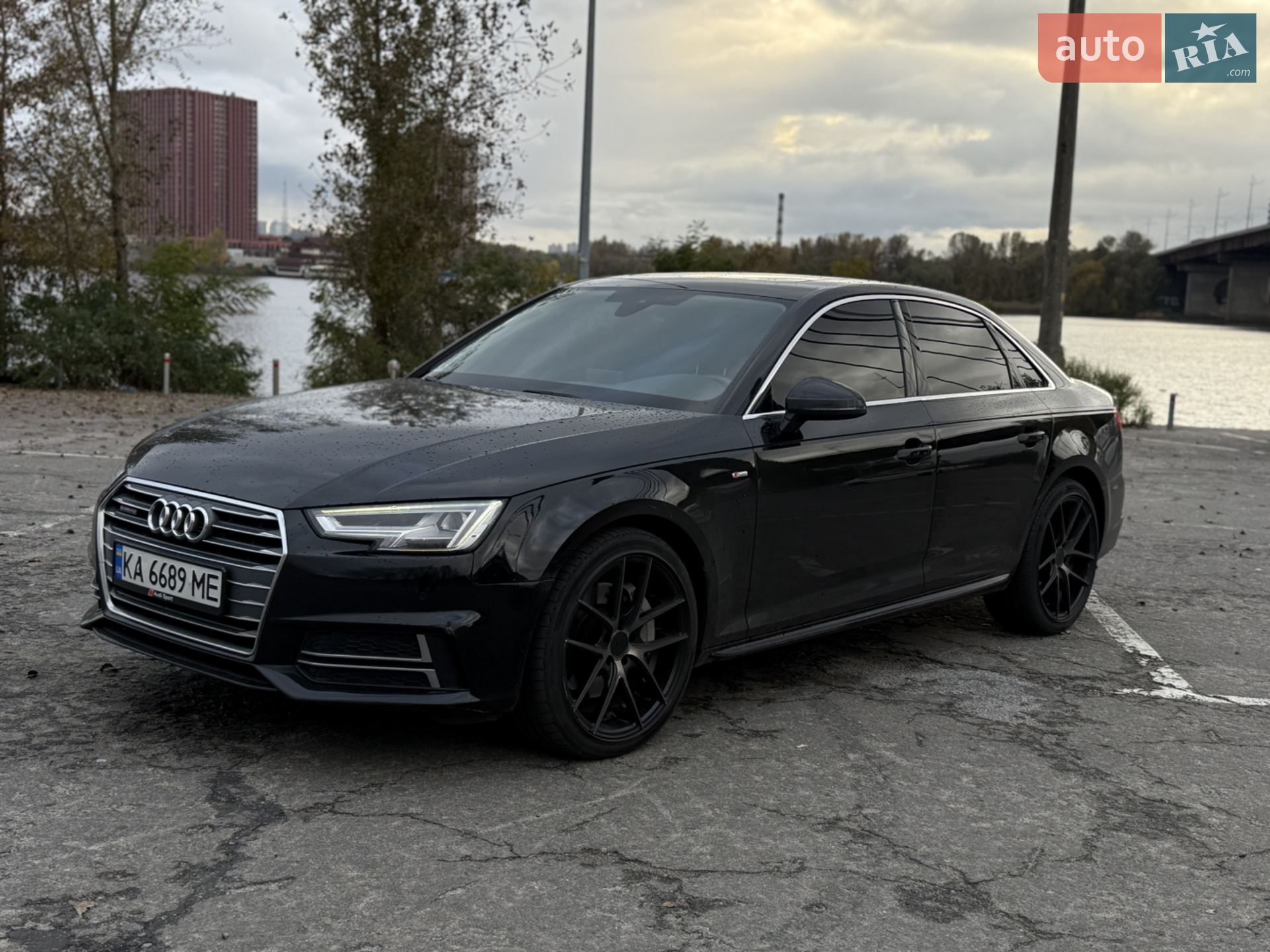 2017 Audi A4 - фото 1