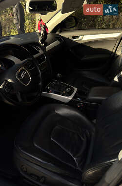 Седан Audi A4 2011 в 