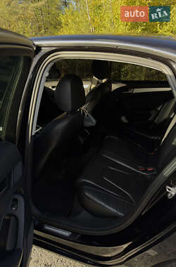 Седан Audi A4 2011 в 