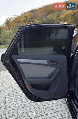 Седан Audi A4 2012 в 