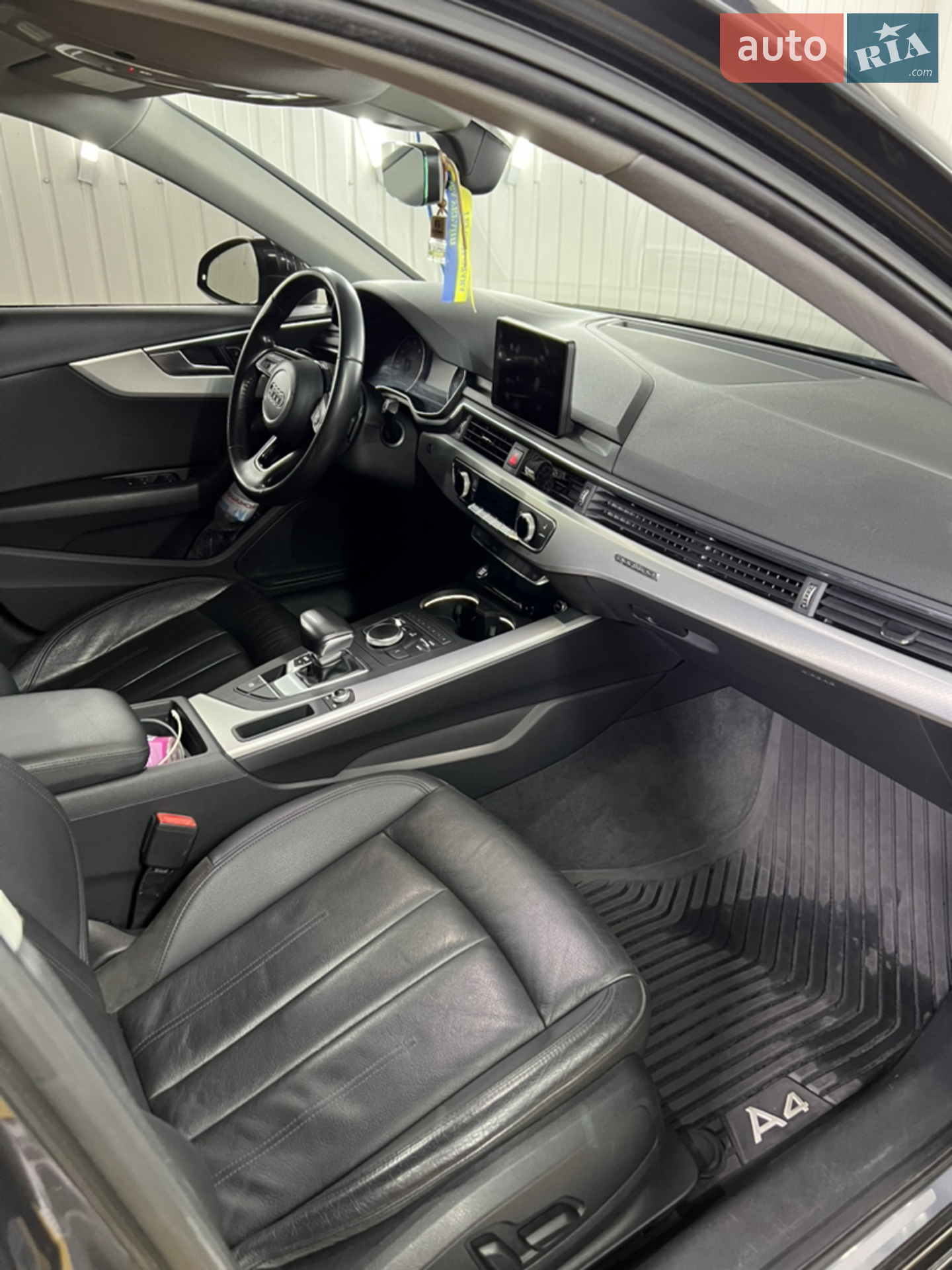 2016 Audi A4 - мініатюра 18