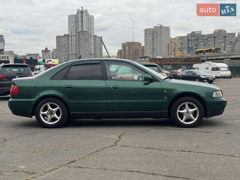 Седан Audi A4 1997 в Києві фото 4 Седан Audi A4 1997 в Києві