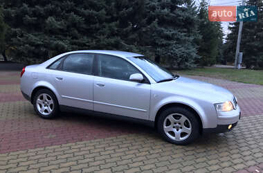 Седан Audi A4 2002 в 