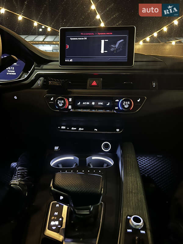 Седан Audi A4 2018 в Днепре