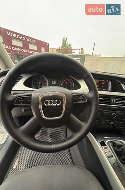 Седан Audi A4 2011 в 